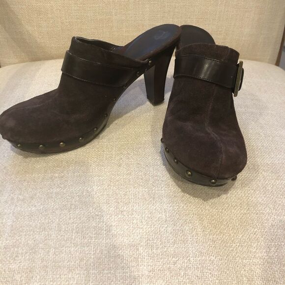 Bandolino Divara Clog Heels Brown Suede 8 - Picture 3 of 6